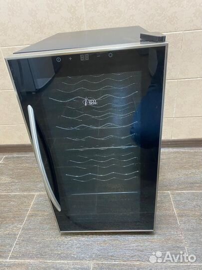 Винный холодильник