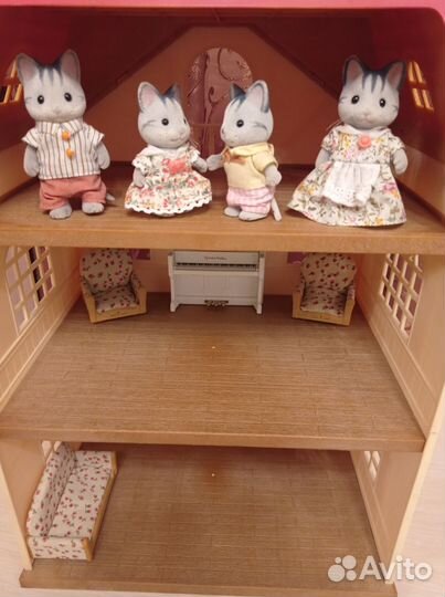 Sylvanian Families трехэтажный дом