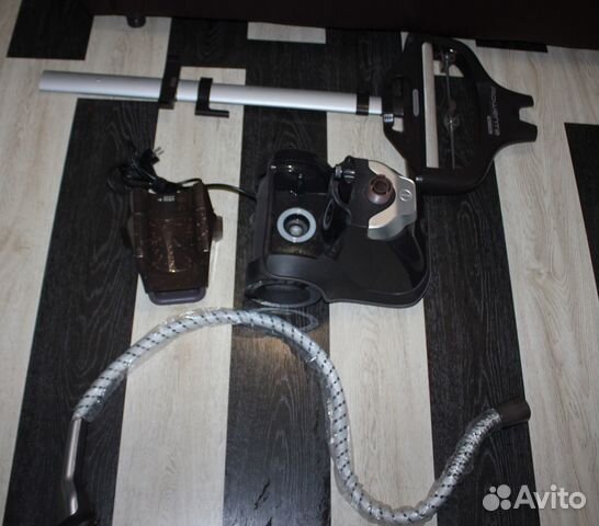 Отпариватель для одежды вертикальный