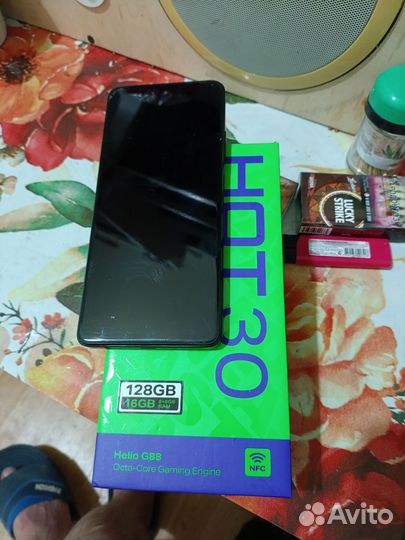 Infinix HOT 30 В шикарном состоянии