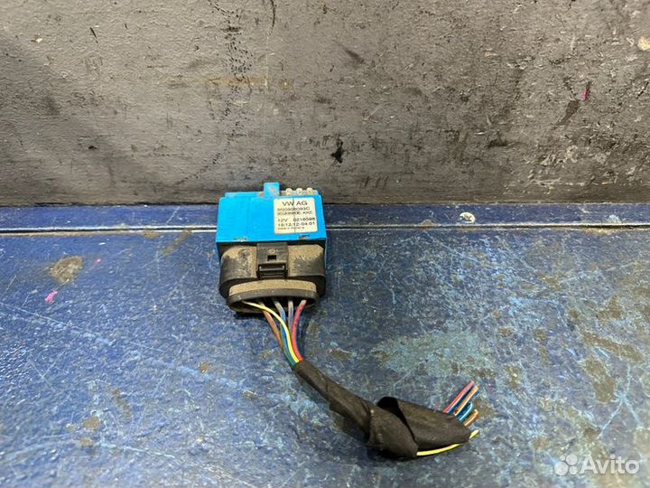 Эбу бензонасосом Audi Q3 8U CCZ 2.0