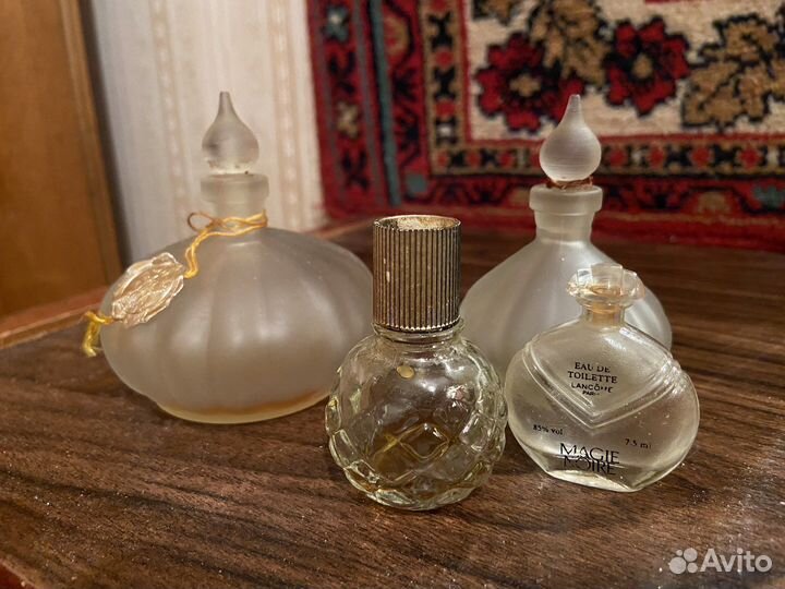 Стеклянные флаконы советские духи