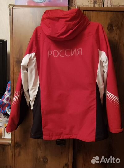 Куртка зимняя женская