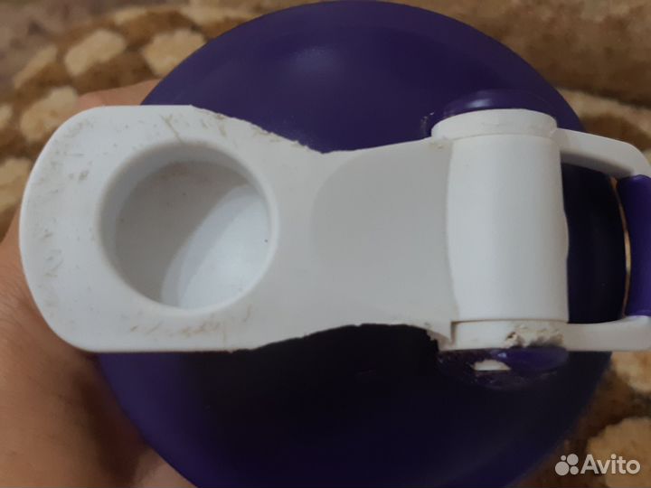 Шейкер спортивная бутылка не протекает поцарапан