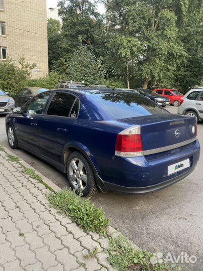 Opel Vectra, 2004