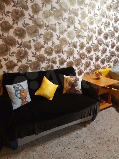 2-к. квартира, 48 м², 1/3 эт.