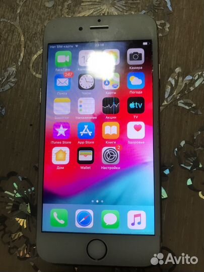 Телефон iPhone 6