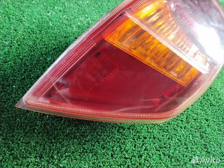 Стоп-сигнал правый Mitsubishi Galant Fortis 4B11