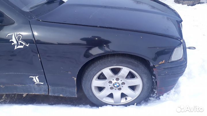 Переднее крыло BMW E36 бмв