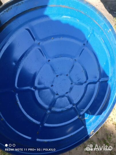 Бочка металлическая и пластиковая 200 л