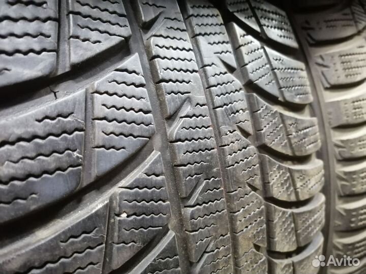 Bridgestone Blizzak LM-001 225/40 R18