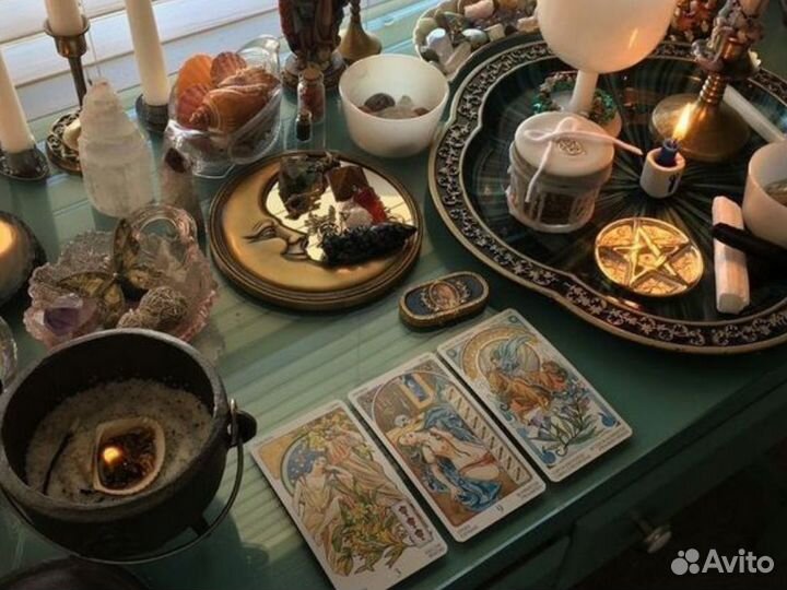 Гадание на картах Таро гадалка Таролог