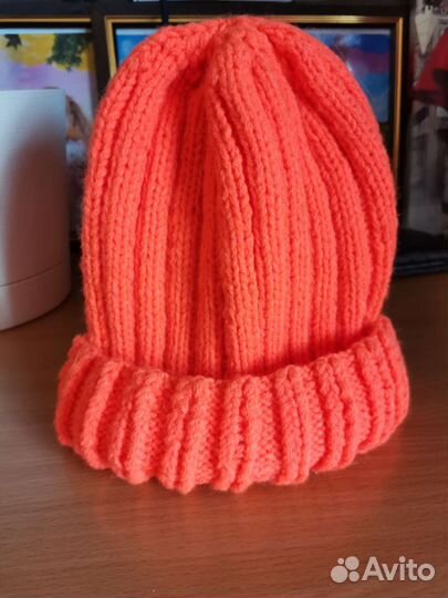 Шапка женская вязаная ручная работа