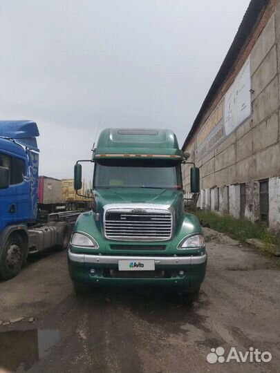 Freightliner Columbia, 2003
