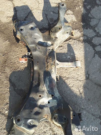 Подрамник Kia Optima 3 2010-2016 (624002T100) TF