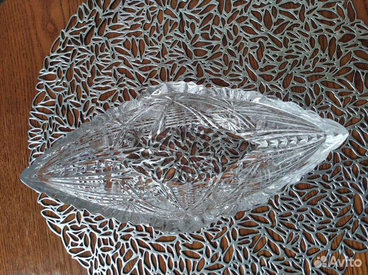 Конфетница хрустальная советского производства