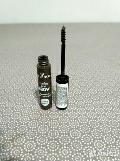 Гелевая тушь для бровей Essence тон 02 Италия