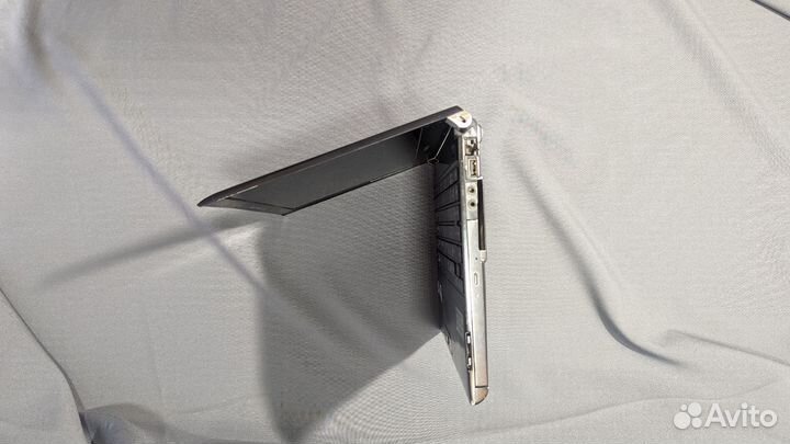 Toshiba компактный i3/SSD/8GB