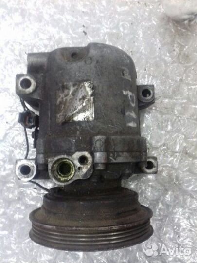 Компрессор кондиционера Nissan Almera P11