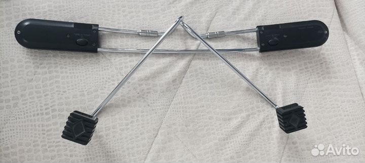 Вешалка автомобильная