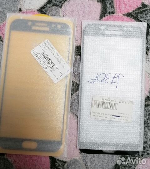 Продам защитное стекло на Samsung j730F