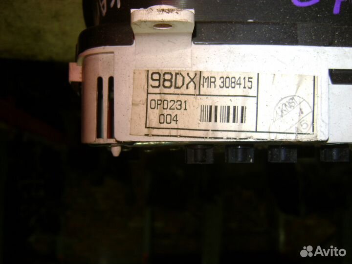 Комбинация приборов MR308415 Carisma Каризма