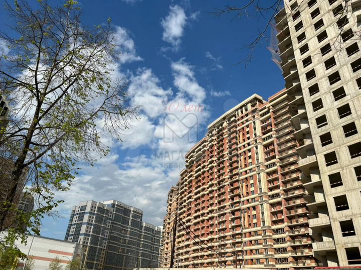 4-к. квартира, 104,6 м², 12/25 эт.