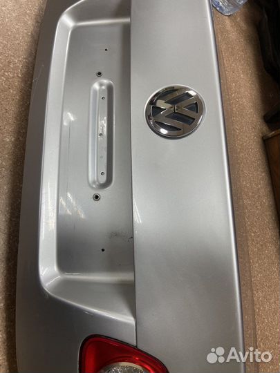 Крышка багажника Volkswagen Jetta 5 05-11г