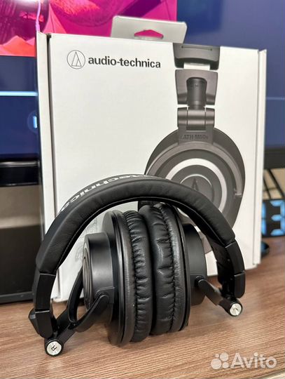 Полноразмерные наушники Audio-Technica ATH-M50x