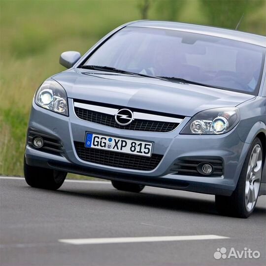 Бампер передний в цвет Opel Vectra C (2005-2008)