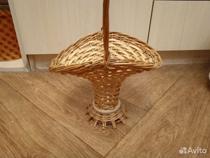 Корзинка декоративная и Держатель для горшков СССР