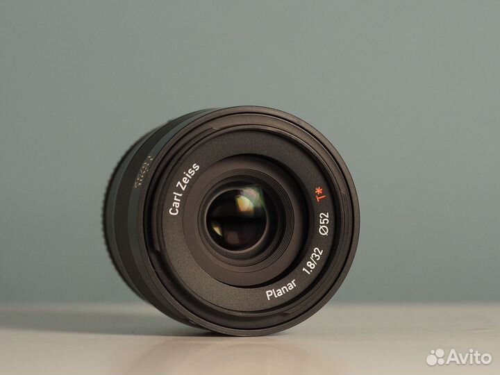 Zeiss Touit 1.8/32 Sony E-mount
