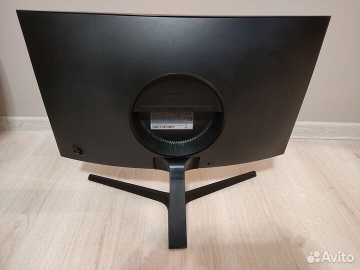 Игровой монитор Samsung 24