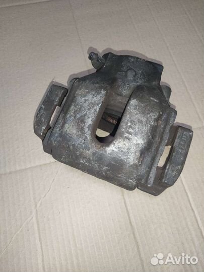 Суппорт передний левый bmw e39 м57 3.0d