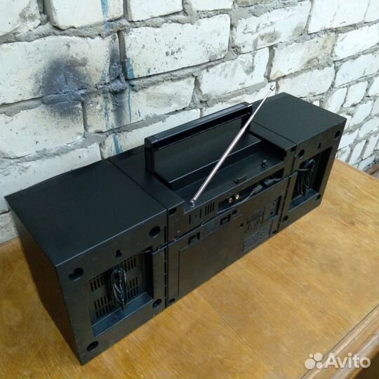 Кассетная магнитола