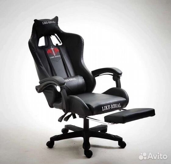 Компьютерное кресло чёрное