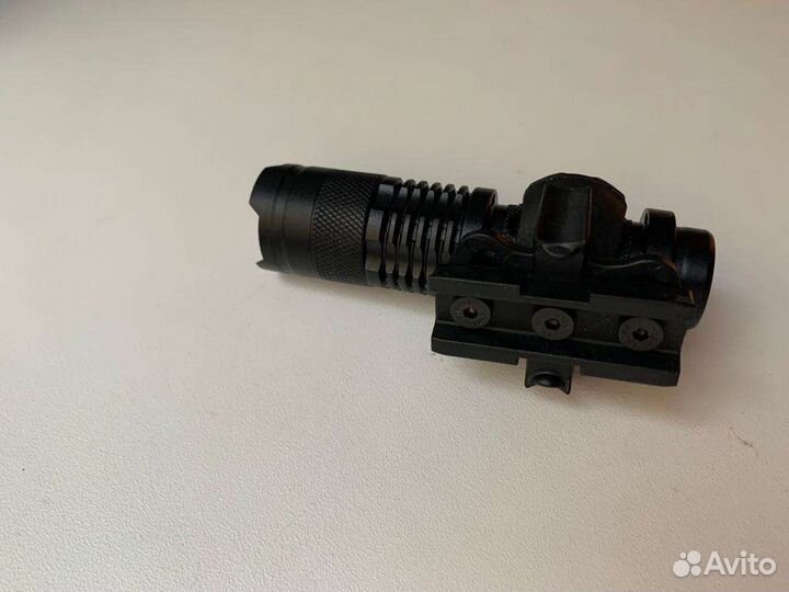 Тактический фонарь на шлем рельсы Ops-core