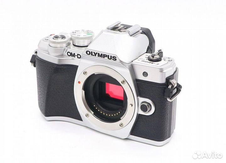 Olympus OM-D E-M10 Mark III body silver (пробег 24