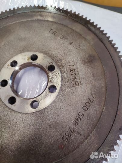 Маховик двигателя Renault Logan