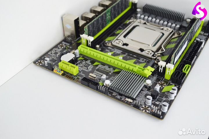 2011 X79 / Xeon 2650v2 8(16) 3,4GHz / 32GB DDR3