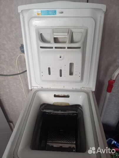 Стиральная машина Indesit фронтальная