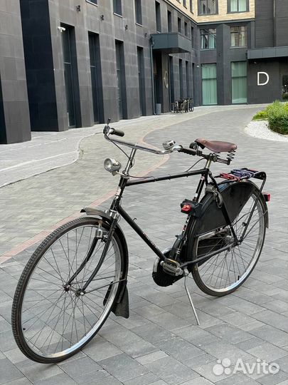 Винтажный велосипед из Голланди