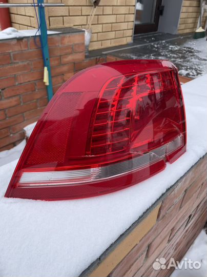 Фонарь задний левый volkswagen туарег 2012 г
