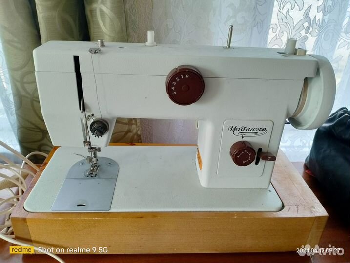 Швейная машинка Чайка 134
