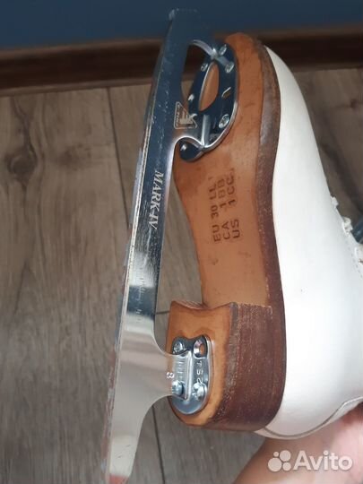 Коньки фигурные wifa