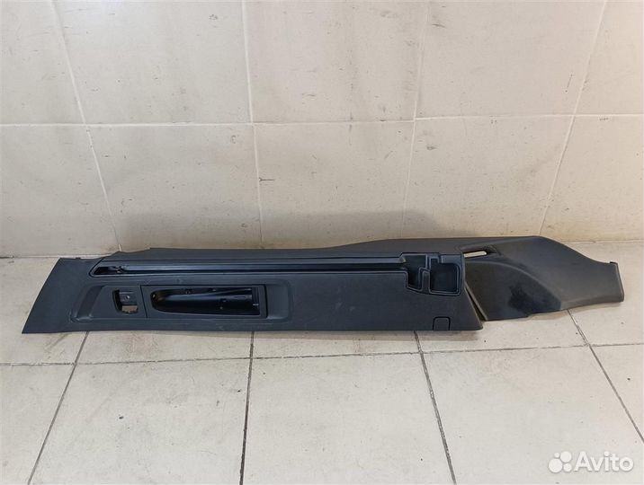 Держатель полки багажника левый Citroen C5 2009