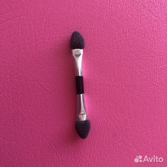 Тени для век