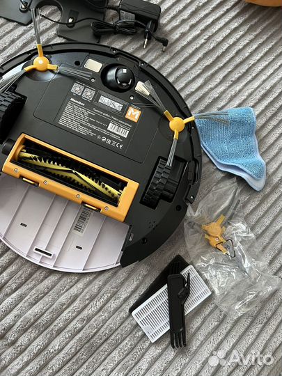 Робот пылесос с влажной уборкой моющий Mamibot