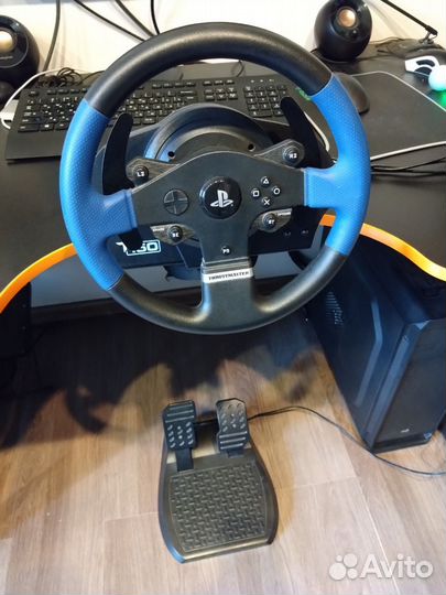 Руль ThrustMaster T150