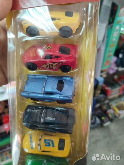 Моделью Молния макуин металлические 6 шт